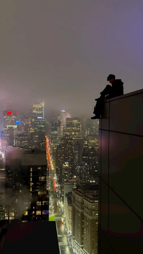 Acrophilia: Why Heights Turn Some People On (And How to Explore It Safely)