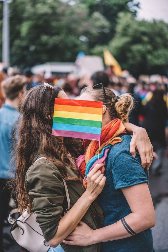Embracing the Rainbow and Navigating Same-Sex Exploration!