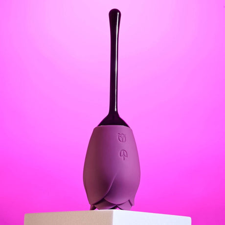 Playboy Petal Tongue and Point Vibrator - AdultLuxe